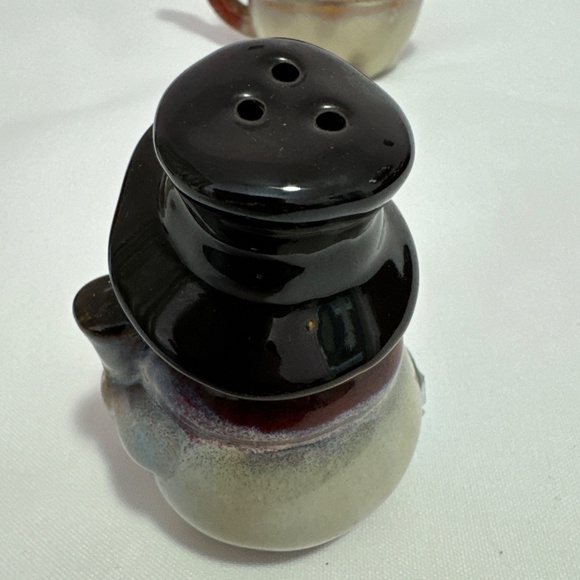 Snowman Top Hats Miniature Teapot Creamer Matching Salt & Beanie Pepper Shakers - Picture 6 of 12